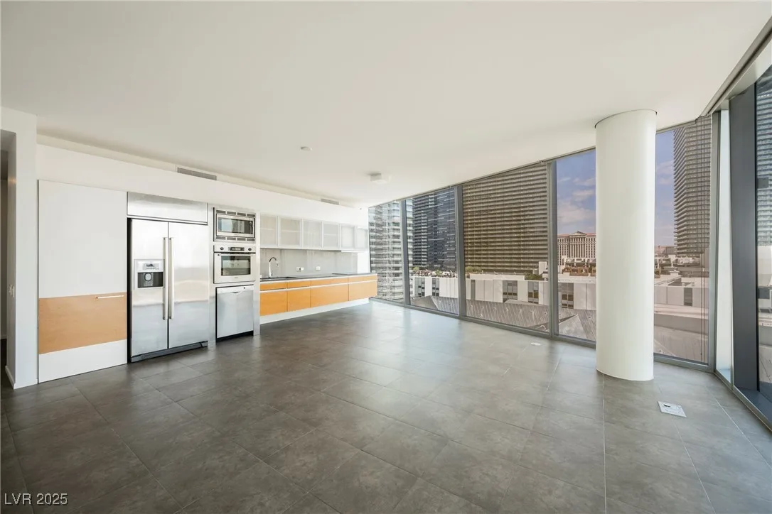3726 LAS VEGAS Boulevard 1012 — photo 3