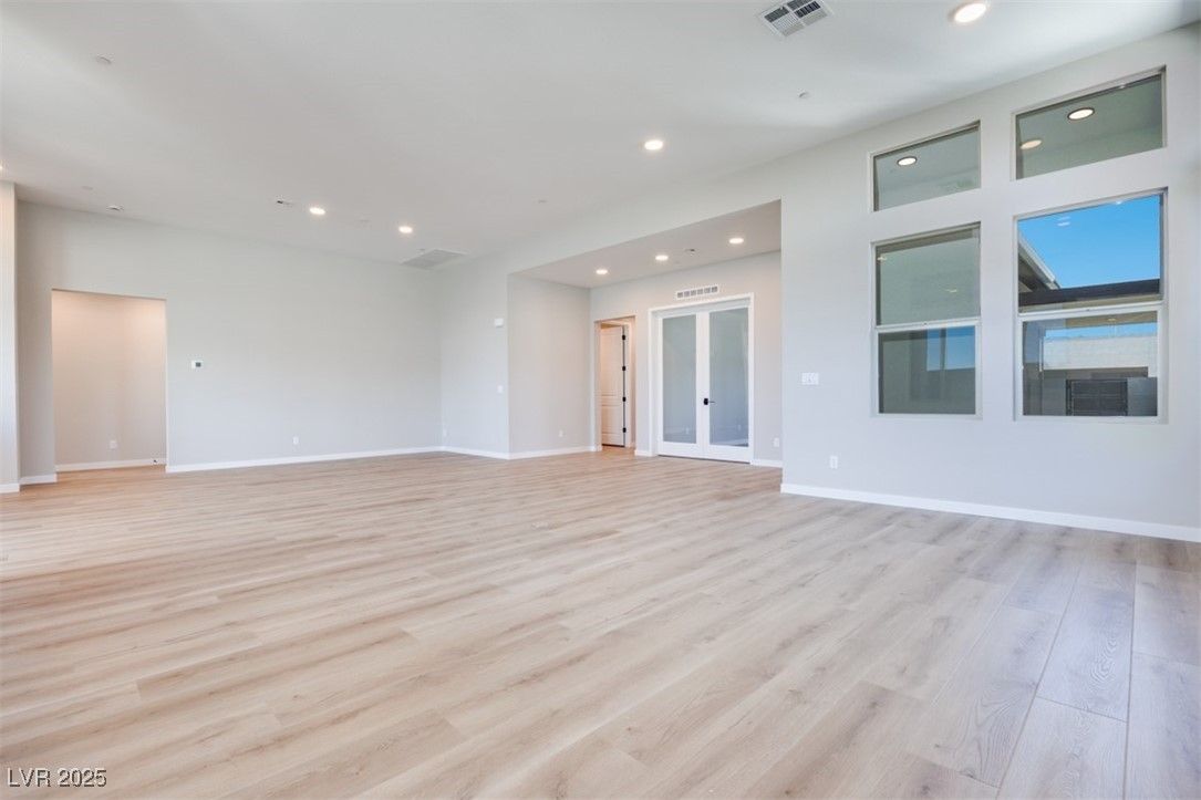 10350 Hanging Lake Street — photo 3 of 30
