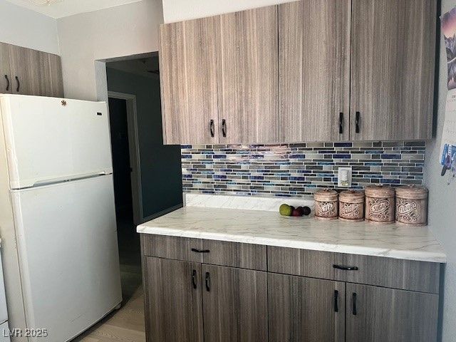 1643 E Street — photo 5 of 32