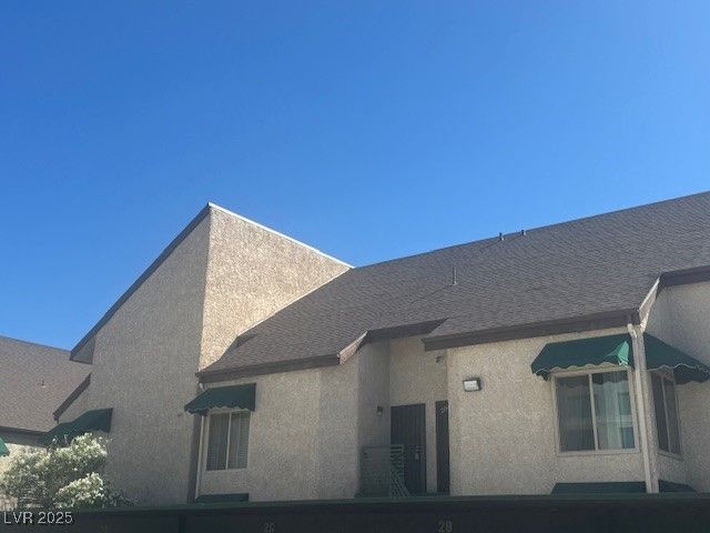 450 Elm Drive 205 — photo 5 of 30