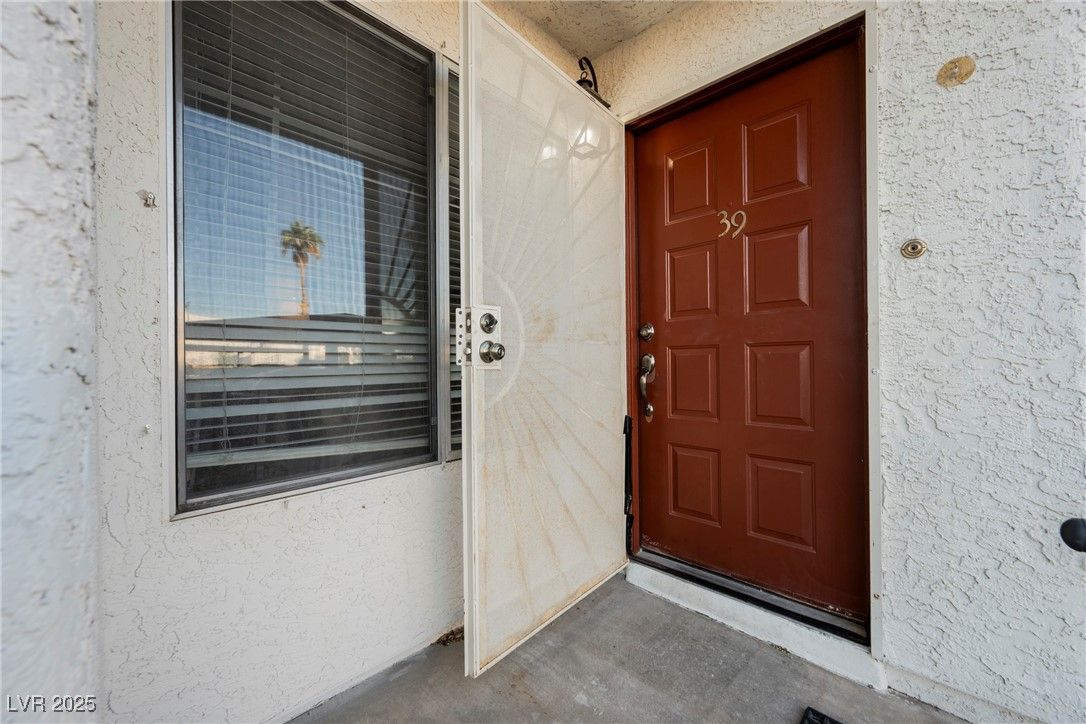 687 Marina Drive 39 — photo 3