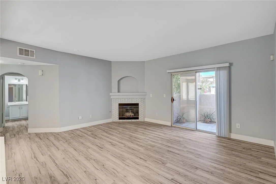 1501 Oscar Court 101 — photo 5