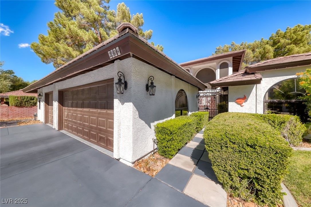 2504 Windjammer Way — photo 4