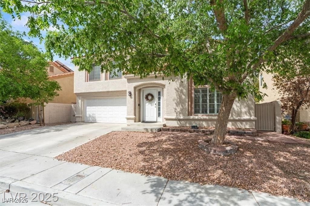 9416 Rolling Ridge Lane — photo 3 of 34