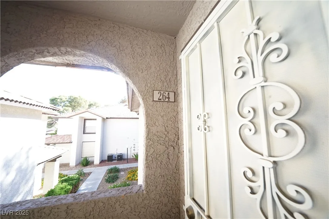 2606 South Durango Drive 264 — photo 4