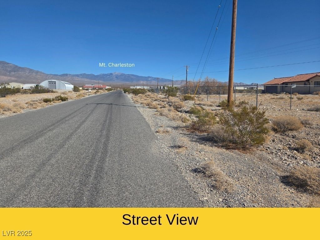 771 East Interceptor Drive — photo 4 of 6
