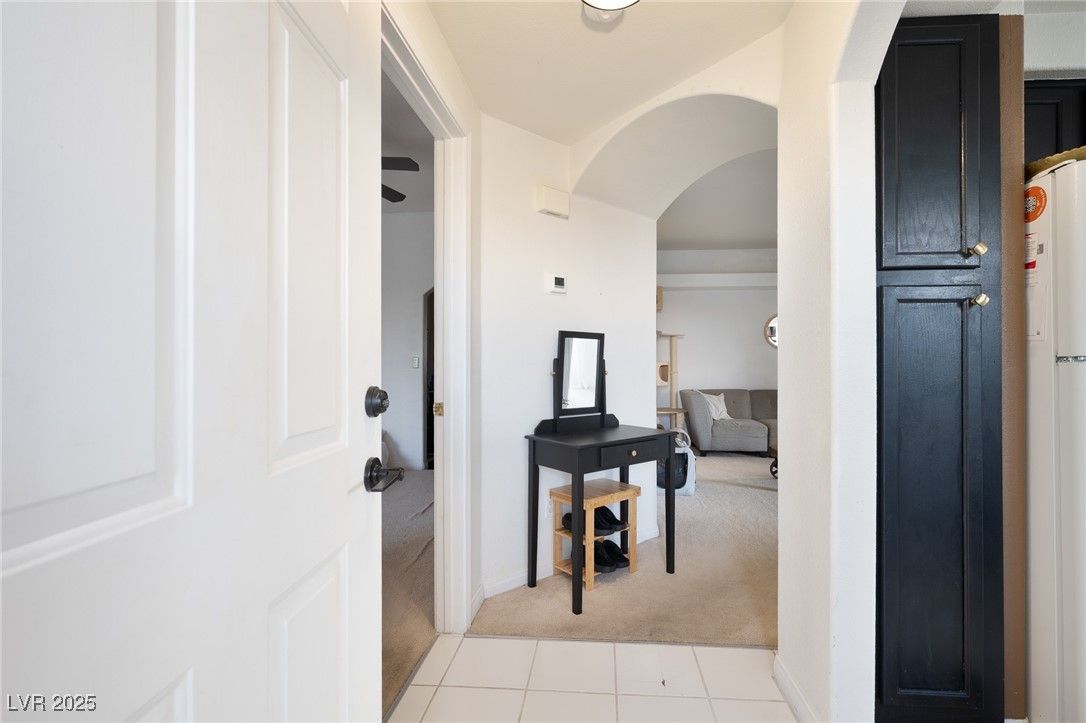8400 White Eagle Avenue 203 — photo 4