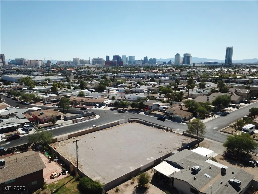 4730 Pioneer Avenue — photo 3