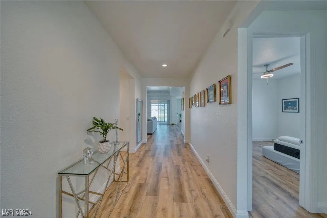 6440 Montclair Street — photo 5