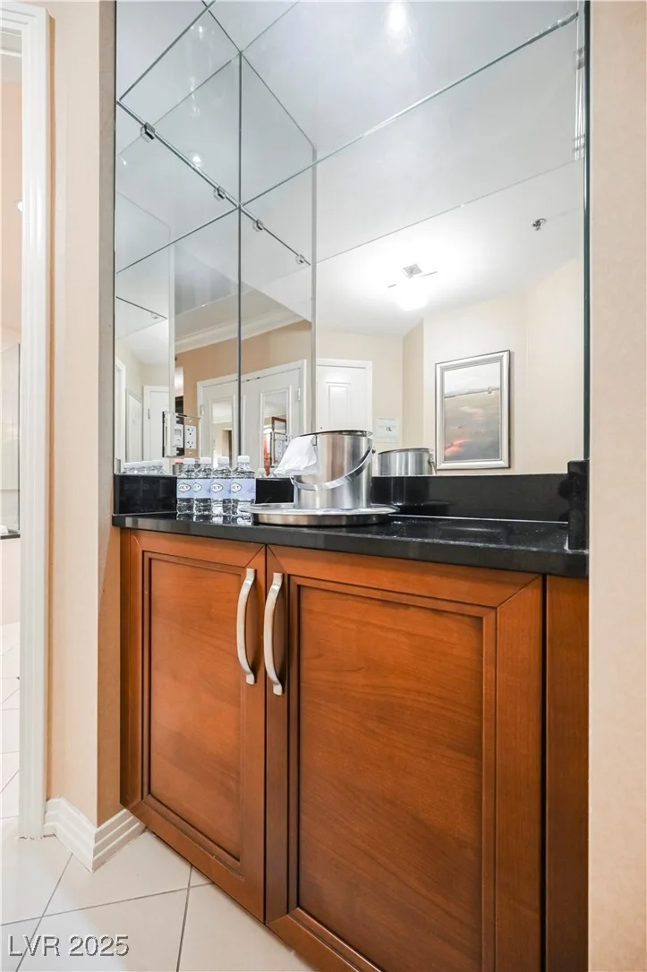 125 East HARMON Avenue 3716 — photo 5