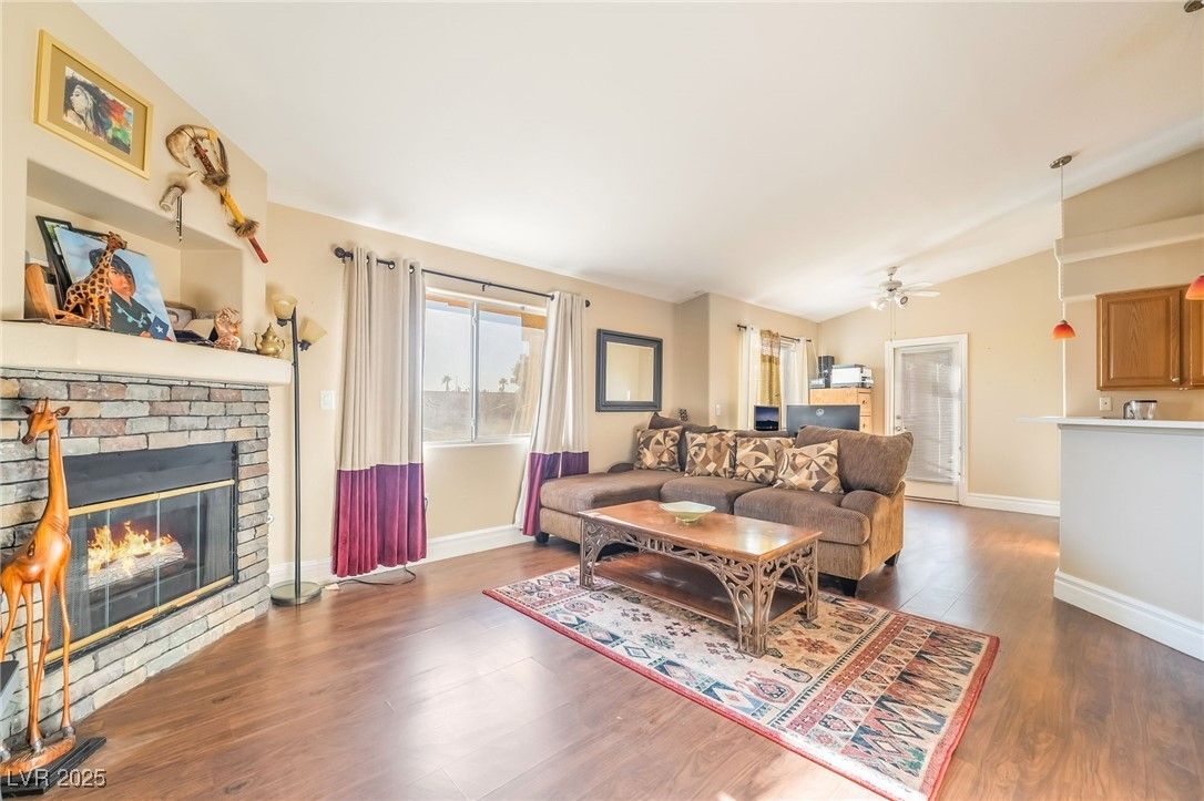 1509 Dallas Terrace 294 — photo 4