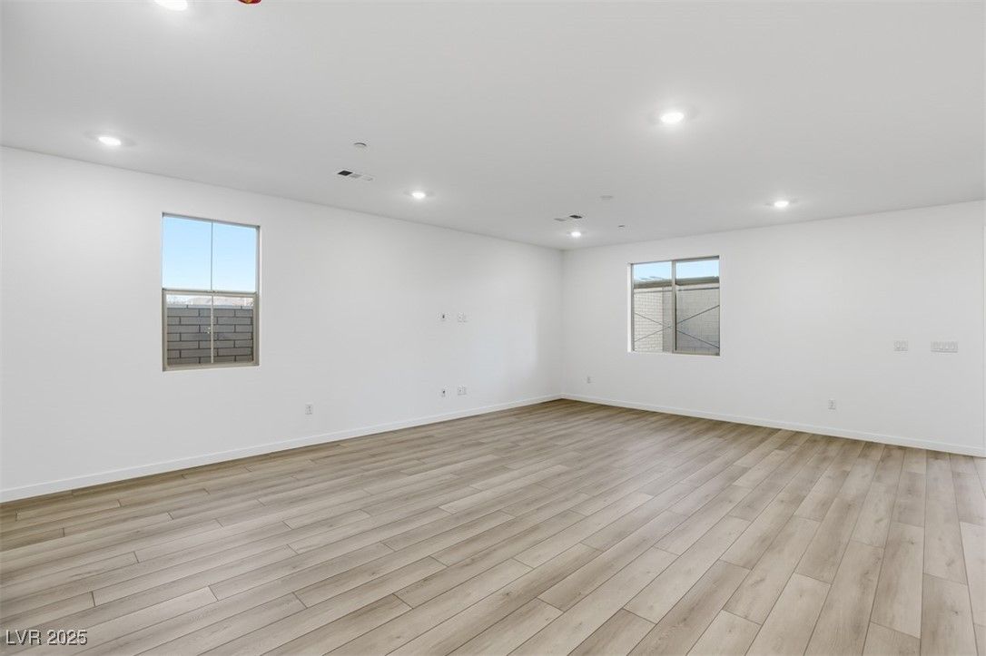 94 Tardando Avenue — photo 3