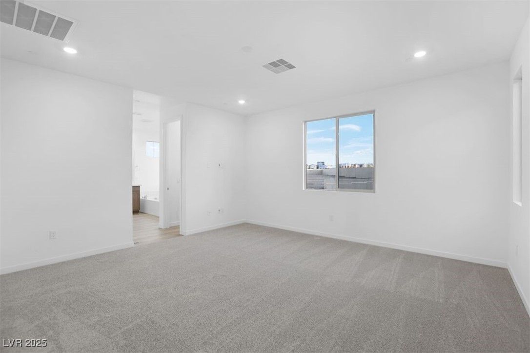 94 Tardando Avenue — photo 4