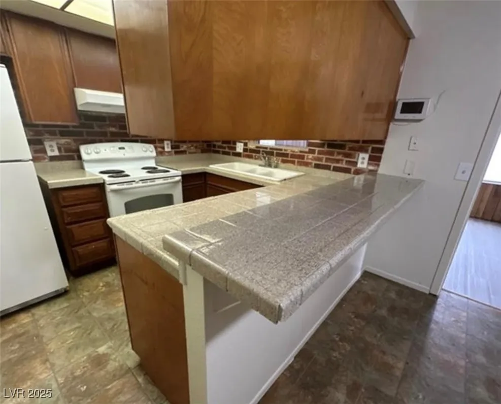 309 Rossmoyne Avenue — photo 5