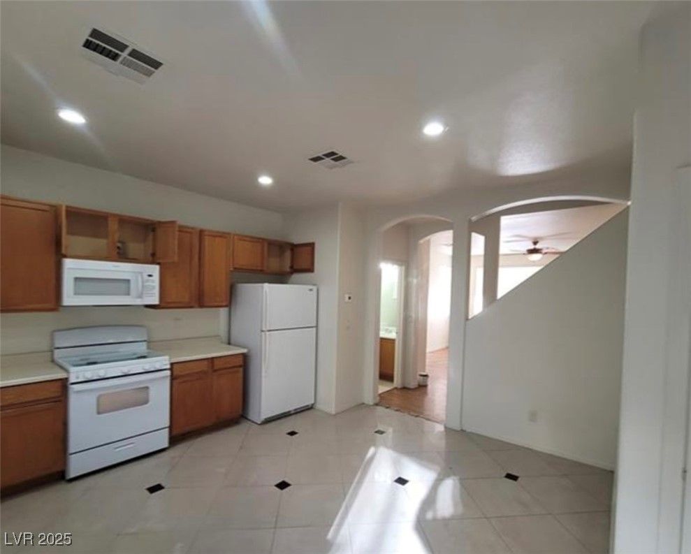 6848 Mesita Avenue — photo 4
