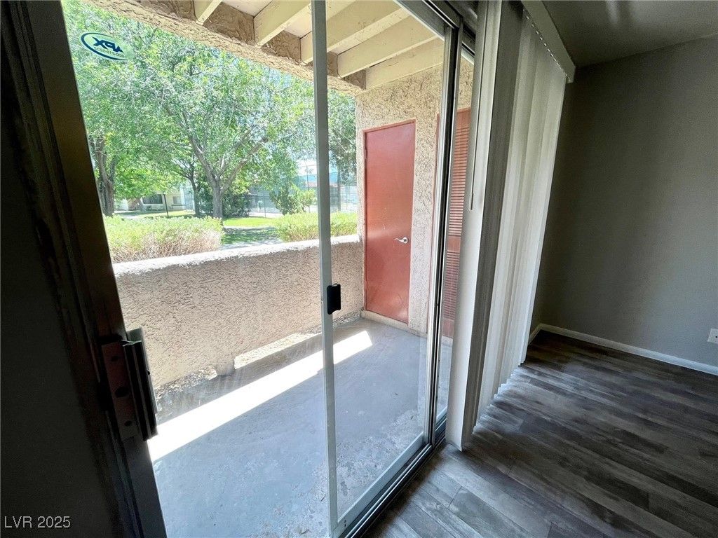1455 East Katie Avenue K13 — photo 4 of 15