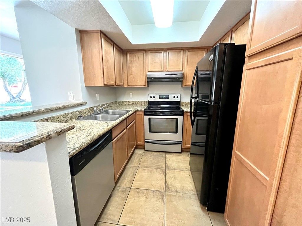 1455 East Katie Avenue K13 — photo 5 of 15