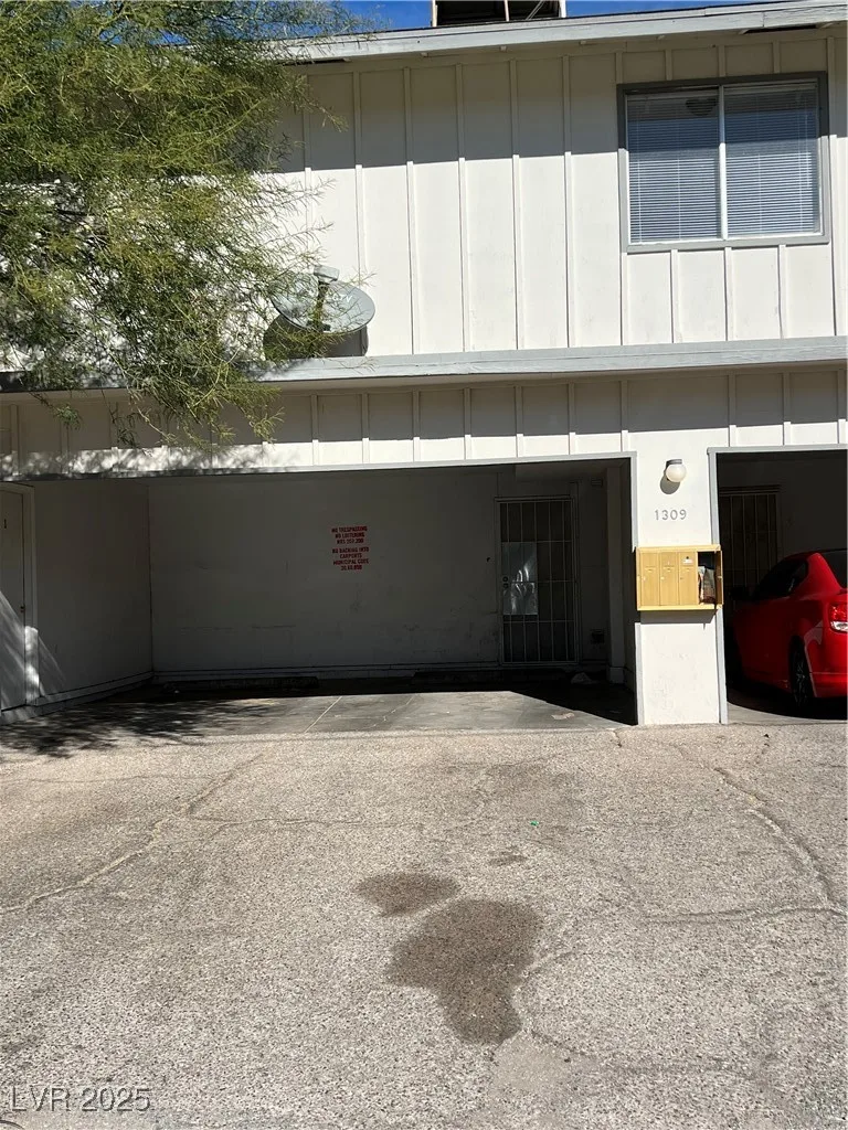 1309 Dorothy Avenue 2 — photo 2