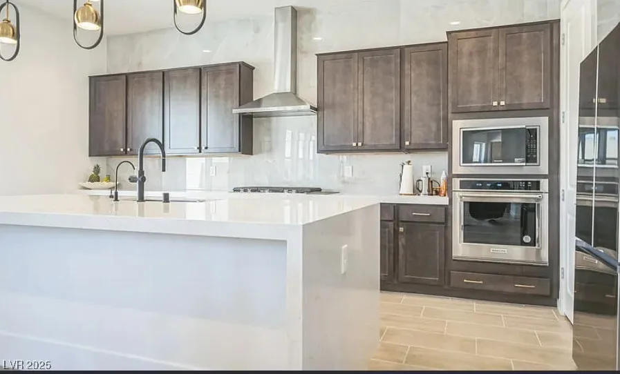9031 Coastal Oaks Street — photo 4