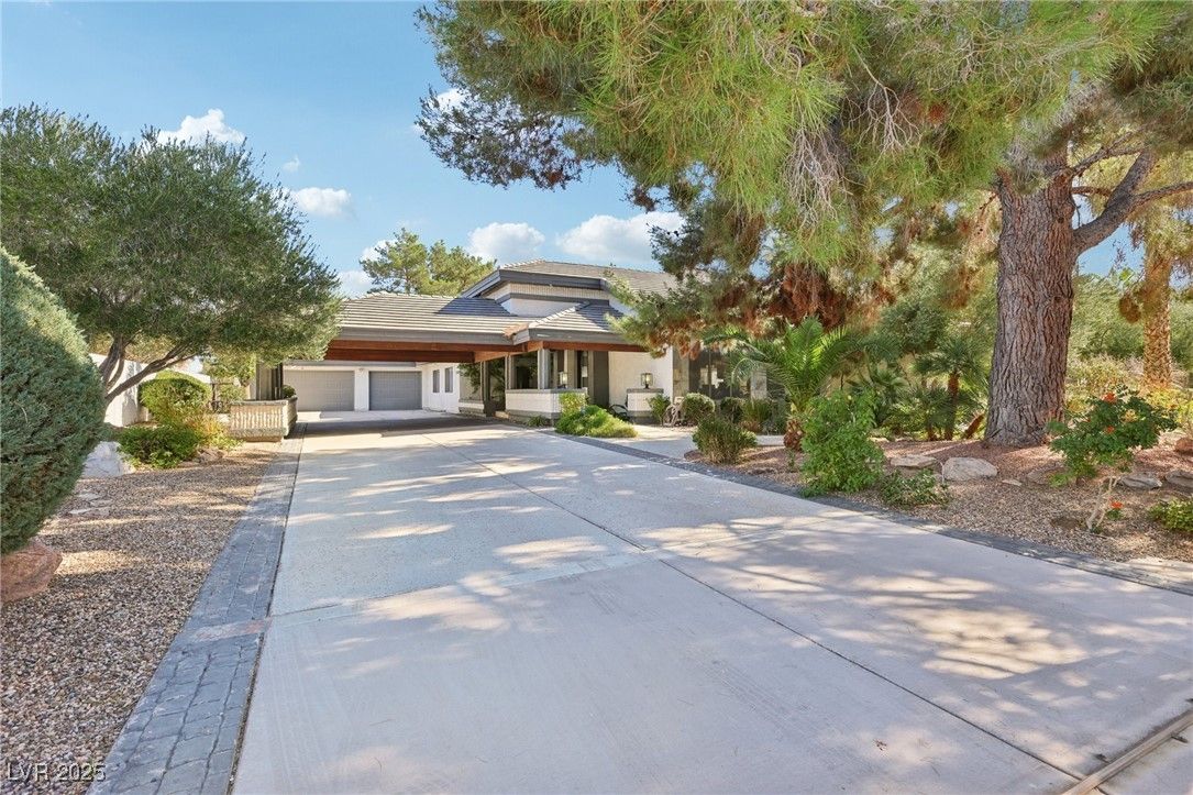 3140 Montessouri Street — photo 3