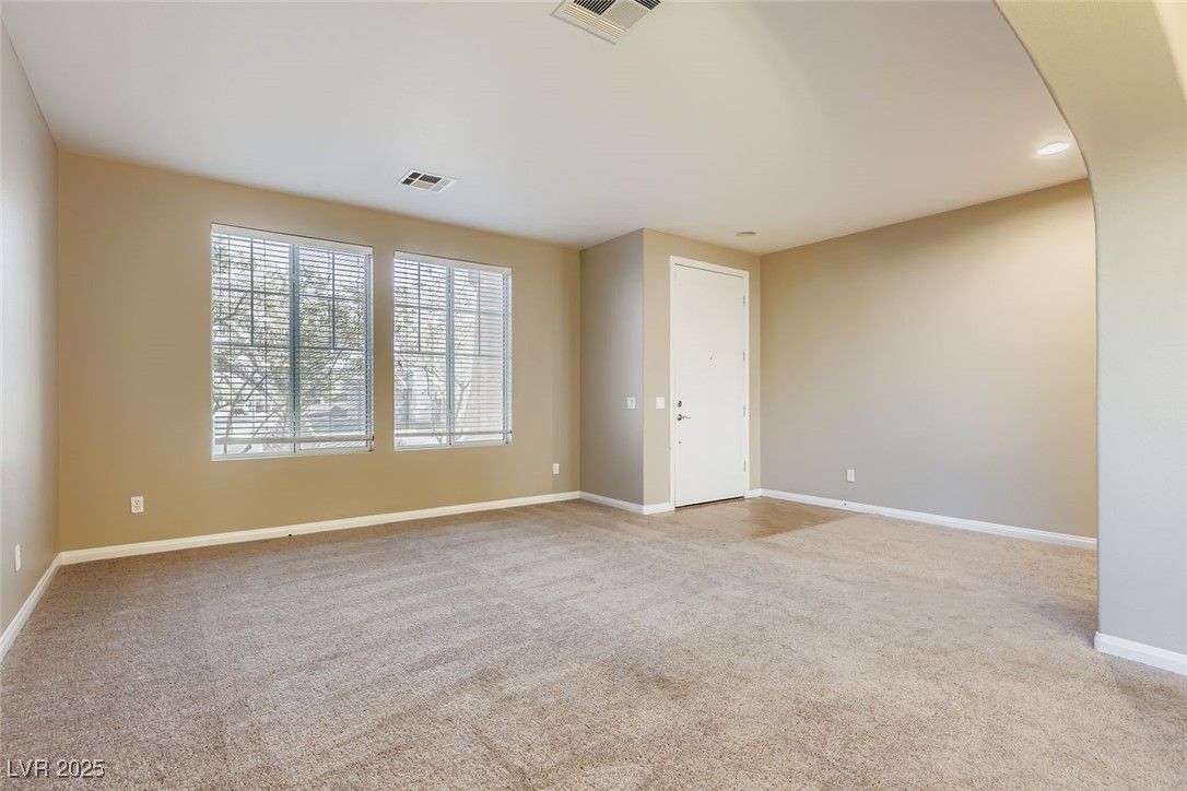 599 Marsh Creek Court — photo 4