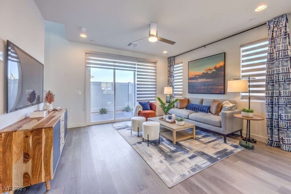 9446 Venus Point Court — photo 5