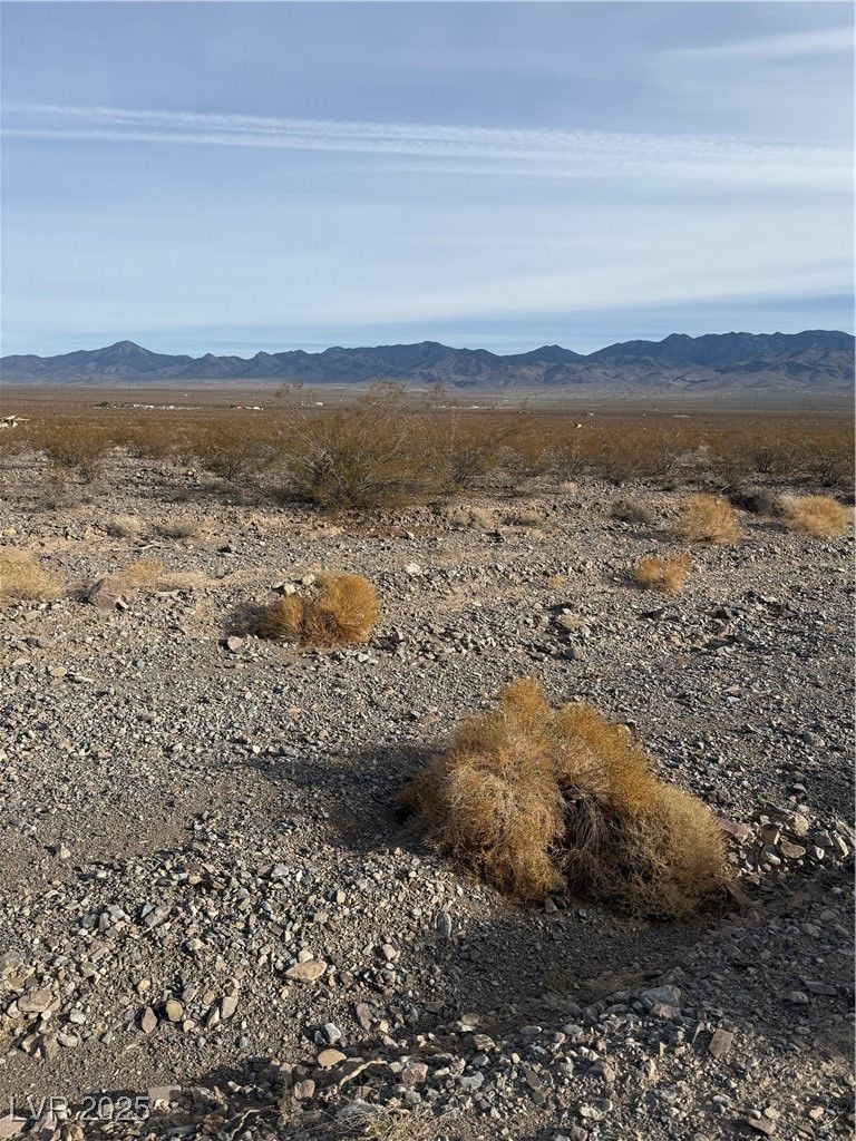 2660 Latigo — photo 3