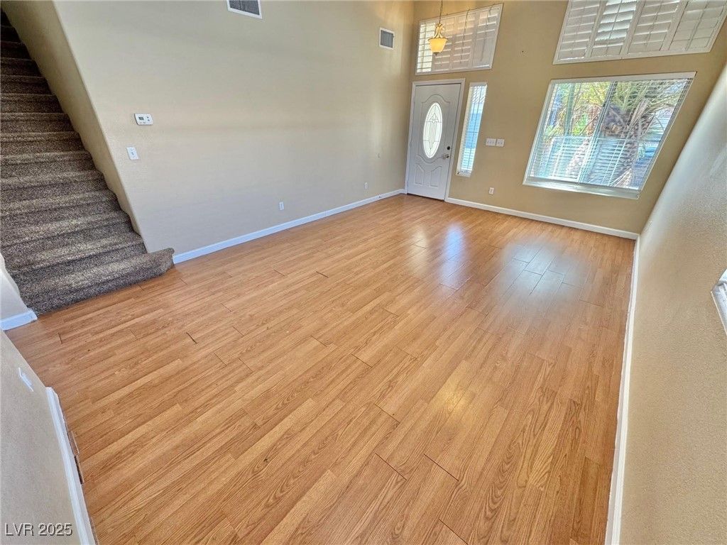 5828 Fern Gully Way — photo 3