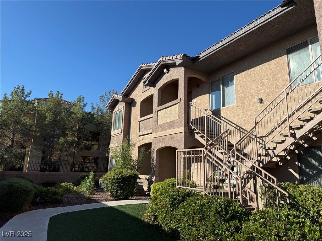 8805 Jeffreys Street 1103 — photo 2