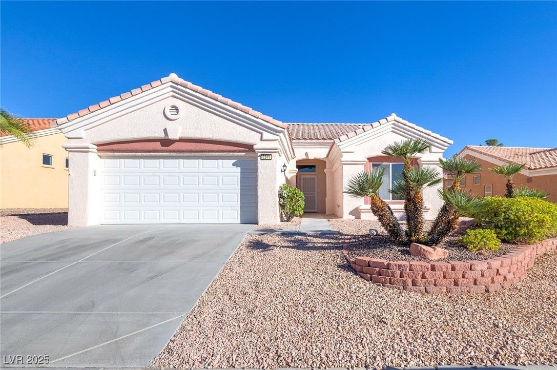 2241 Airlands Street — photo 1 of 24