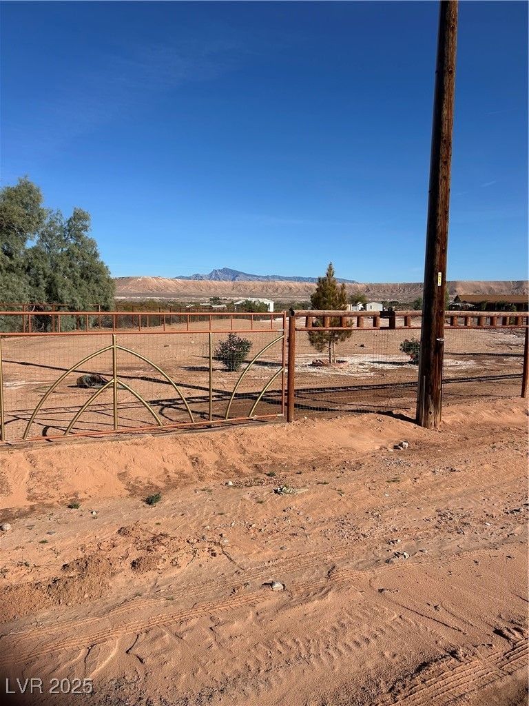 Moapa Valley Boulevard — photo 2 of 4