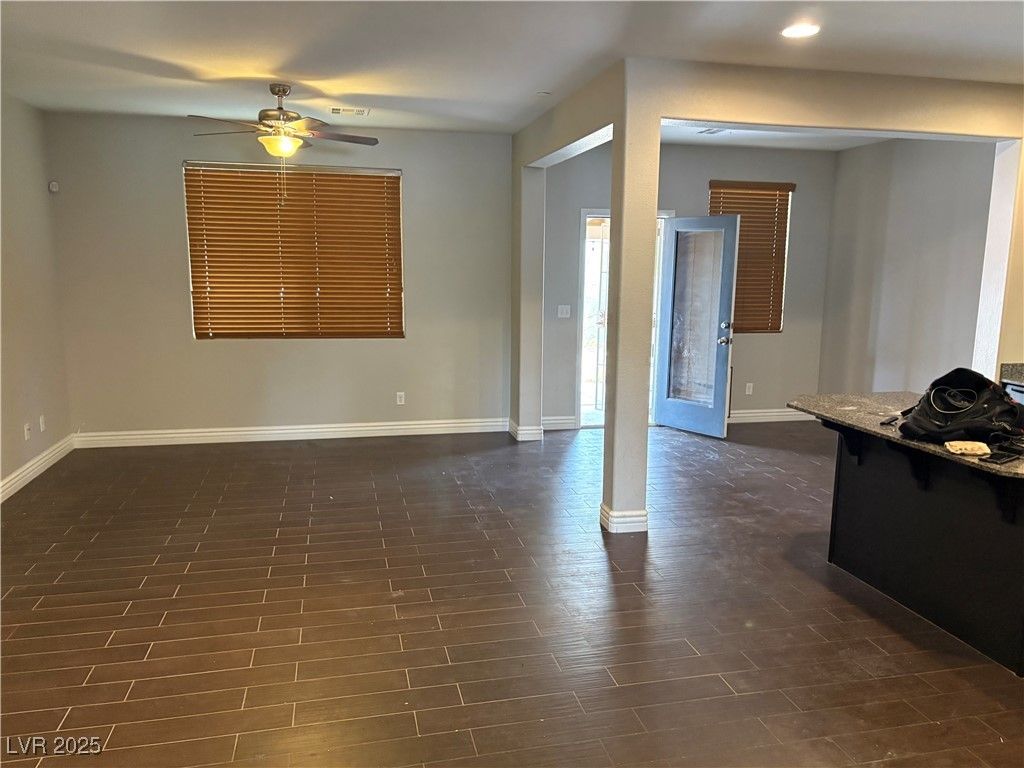 121 Brookhouse Court — photo 4 of 14