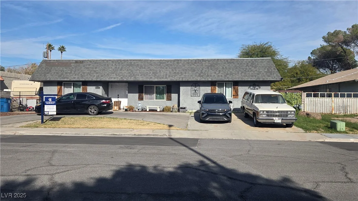 3720 Antigua Avenue — photo 2