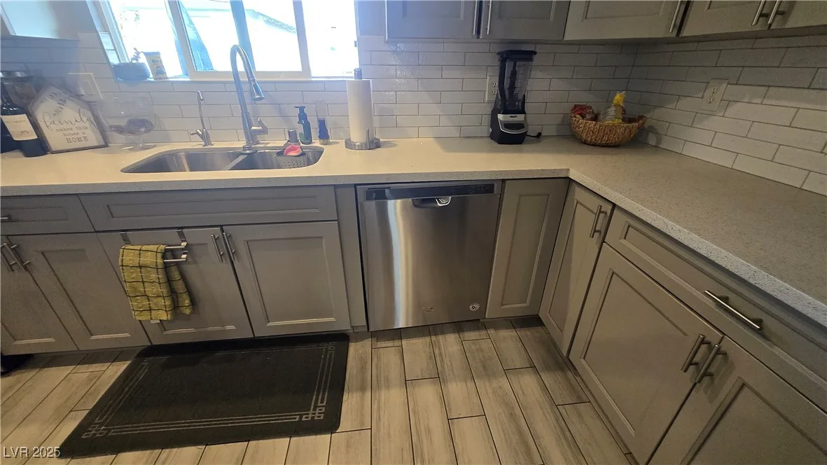3720 Antigua Avenue — photo 4