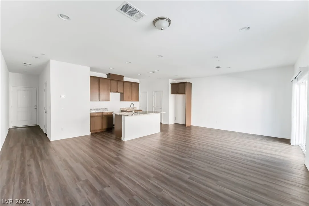 1482 Stellar Summit Street — photo 2