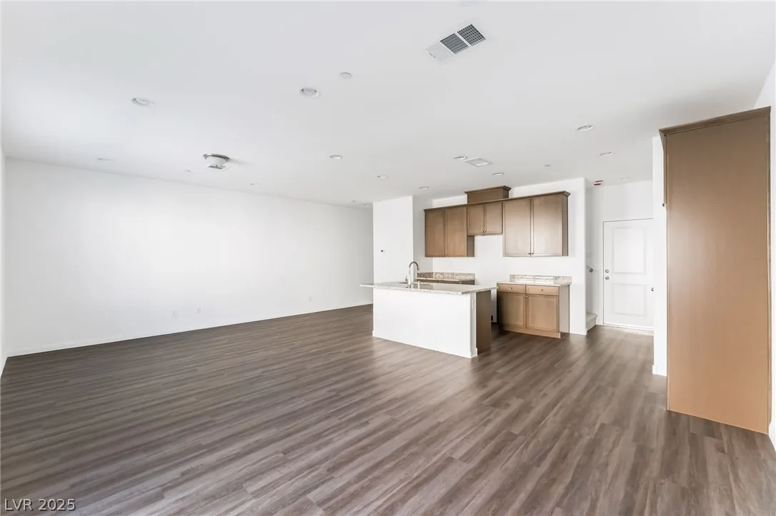 1482 Stellar Summit Street — photo 3