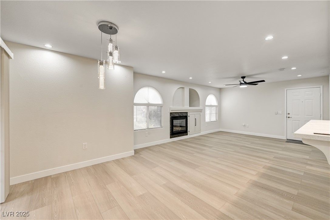 7950 West Flamingo Road 1168 — photo 5 of 42
