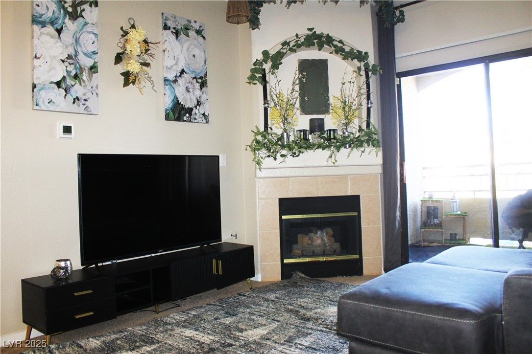 8250 North Grand Canyon Drive 2110 — photo 3