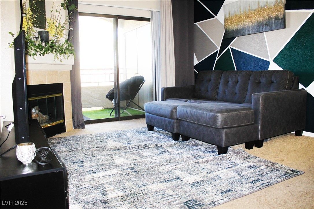 8250 North Grand Canyon Drive 2110 — photo 4
