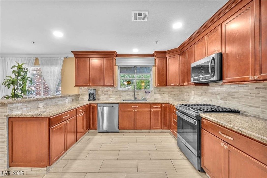 7830 Spencer Street — photo 5