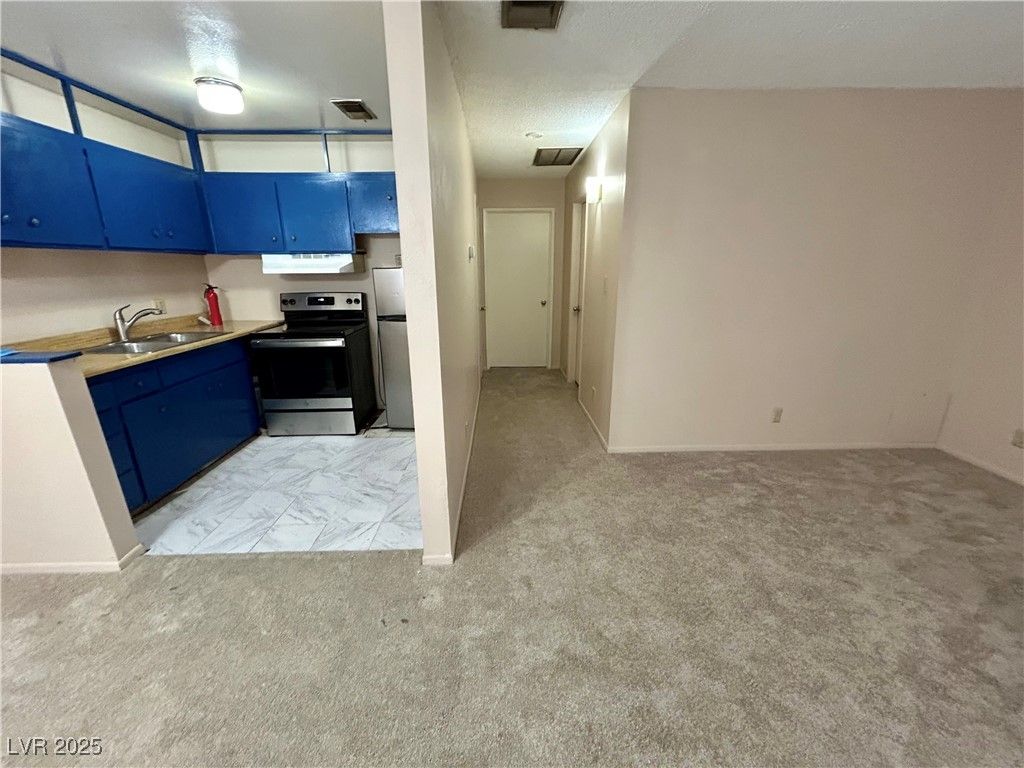204 Orland Street 7 — photo 3 of 10