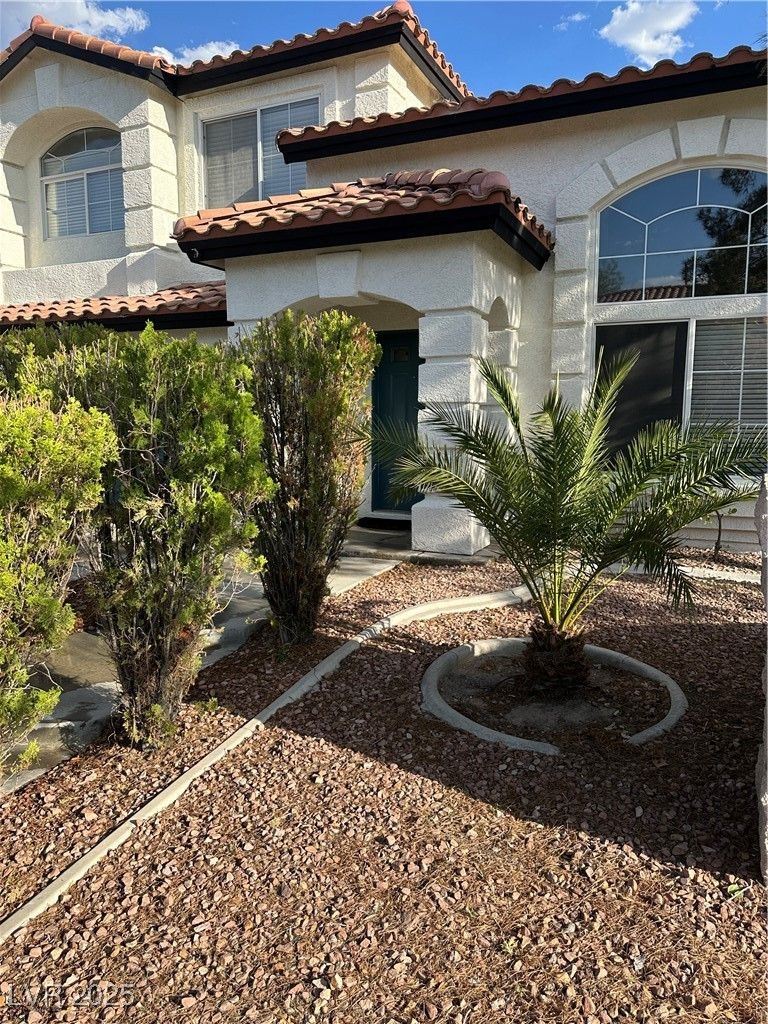 1511 Balsam Mist Avenue — photo 4