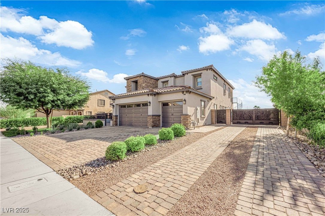 4115 Topaz Hills Drive — photo 2