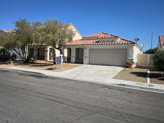 1014 Havenworth Avenue — photo 3 of 30