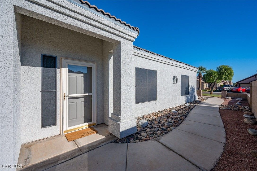 1446 Palm Drive — photo 4