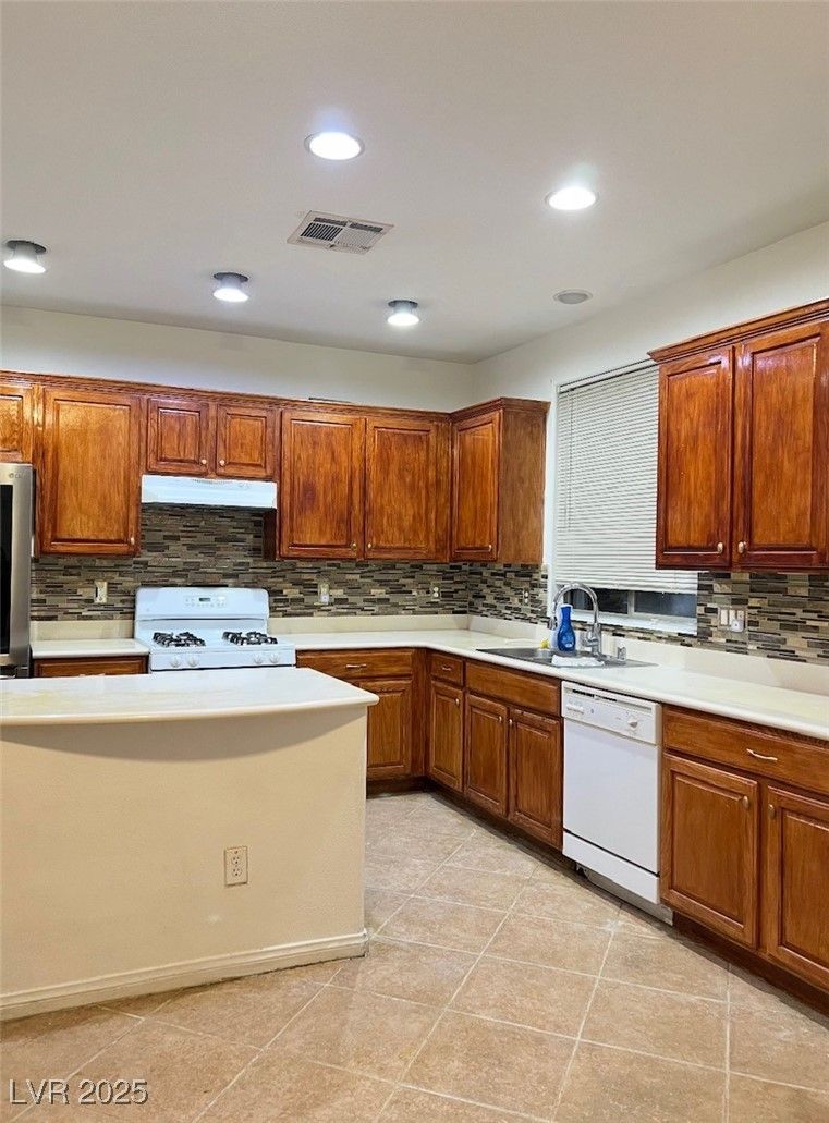 8178 Rock Meadows Drive — photo 3