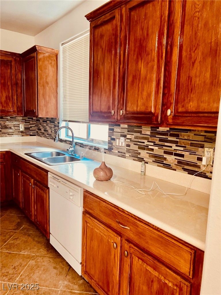 8178 Rock Meadows Drive — photo 5