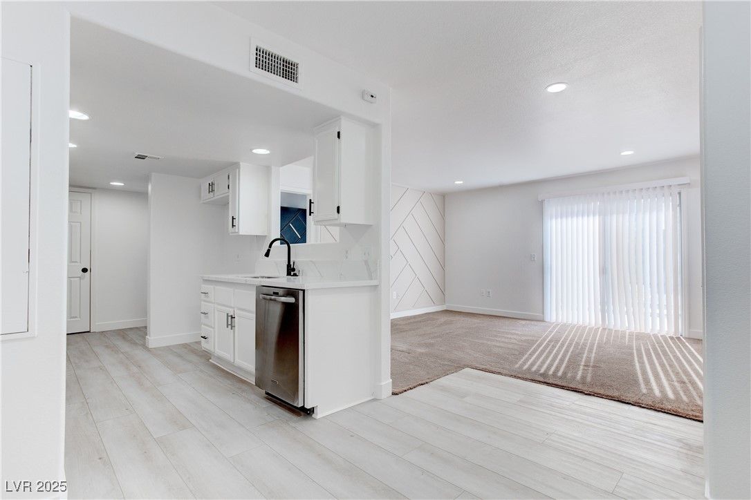 5792 Ambassador Avenue 102 — photo 5