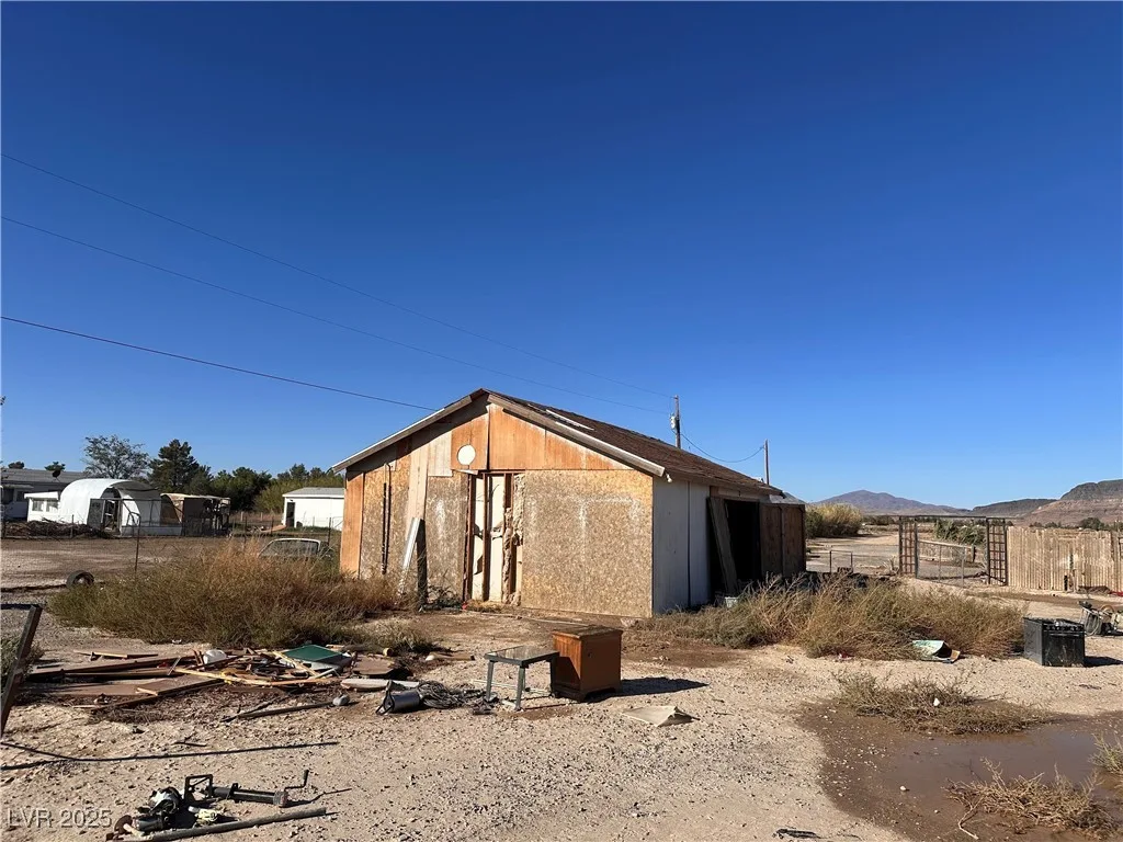 1711 Palm Drive — photo 2