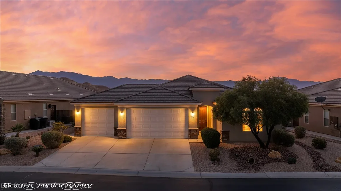 456 Wild Horse Lane — photo 2